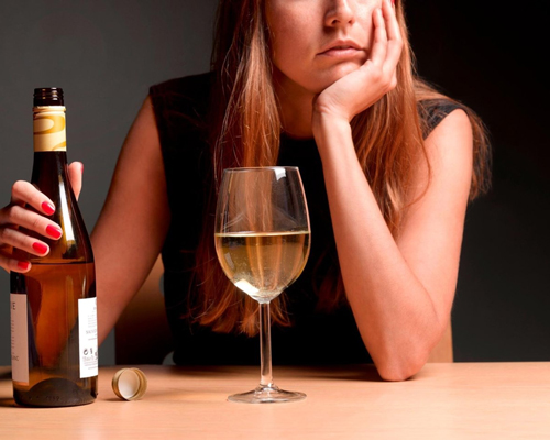 Анонимное лечение женского алкоголизма в Ясном
